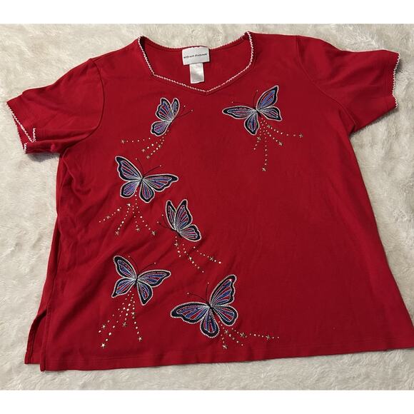 Alfred Dunner Sweaters - Alfred Dunner Womens Medium Off Red Studded Butterflies Top